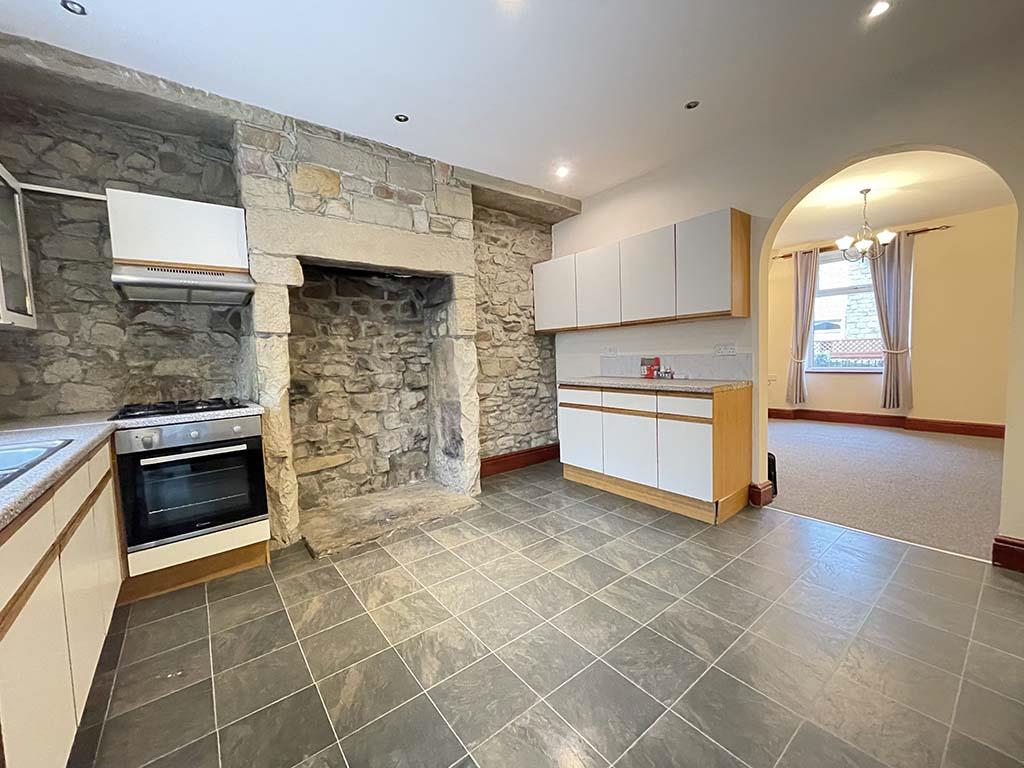 3 bedroom terraced house Let Agreed in Barnoldswick - IMG_8303.jpg